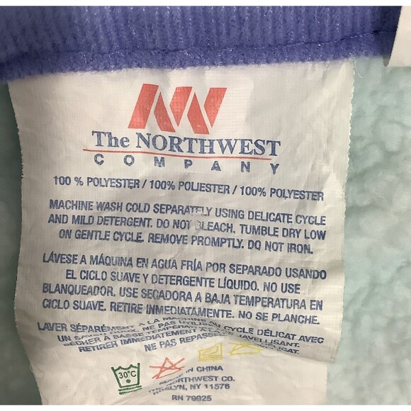 Vintage Care Bears Throw Blanket Northwest‎ Fleece 50”x60” Pink Blue Purple - Picture 3 of 5